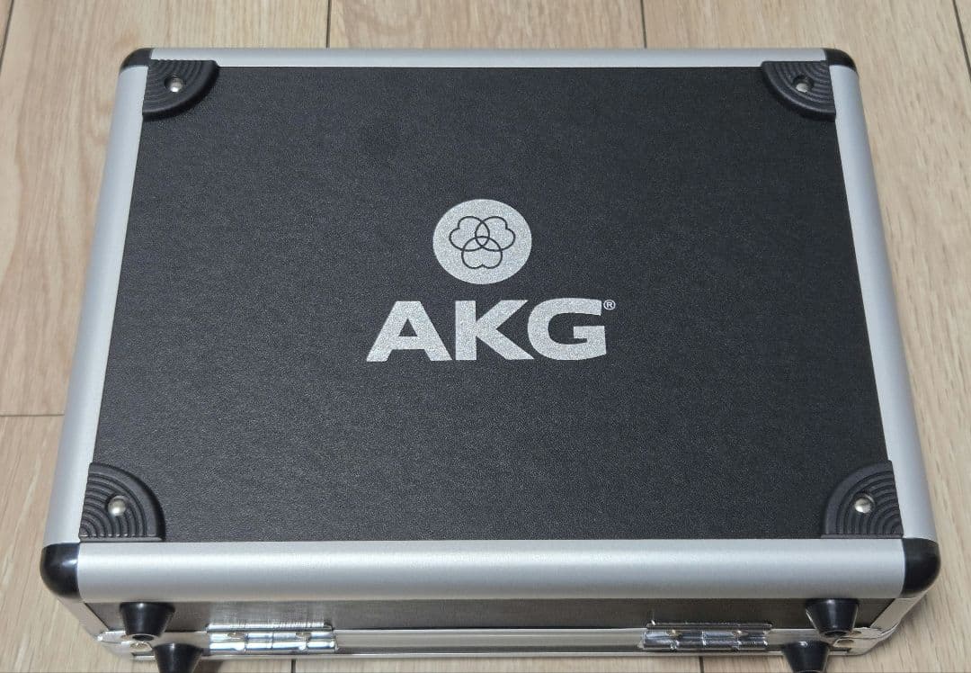 AKG C214 コンデンサーマイク【動作確認済】