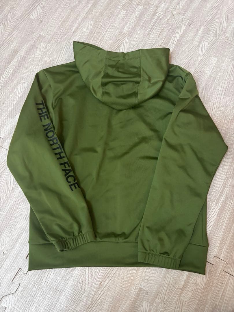 新品未使用　THE NORTH FACE ジャージ上下セット キッズ150センチ