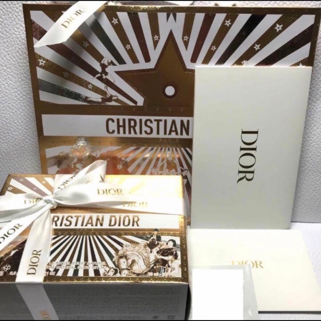 新品未使用　未開封　ギフト　ディオール　Dior ホリデーオファー　リップ
