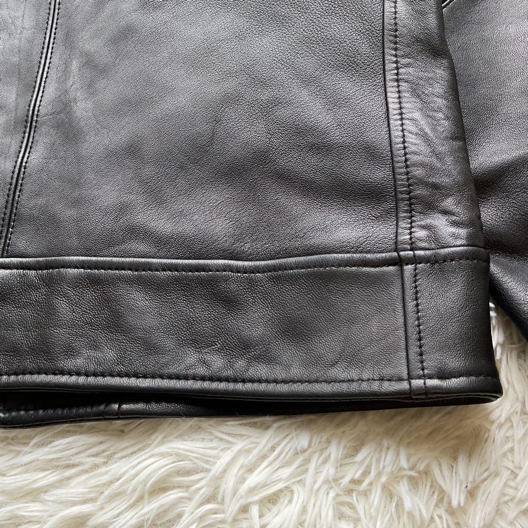 美品✨AVIREX レザージャケット　シングルライダース　羊革　M ブラック