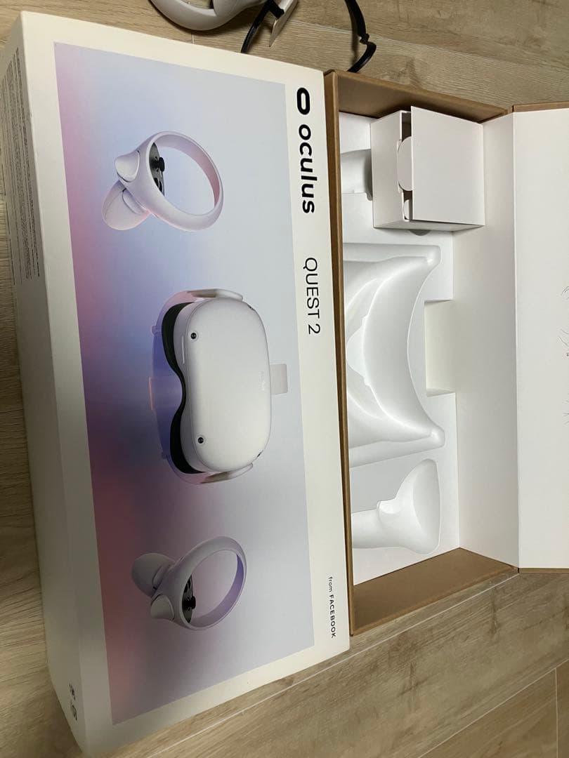  Quest 2 VRヘッドセット 本体とコントローラー