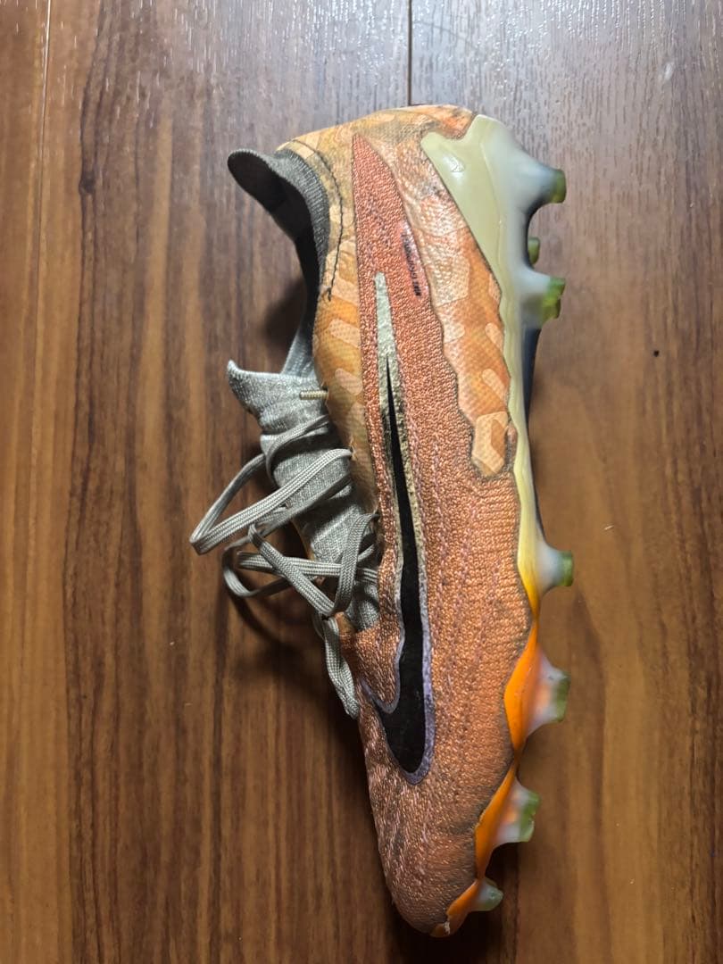 Nike ファントムGX