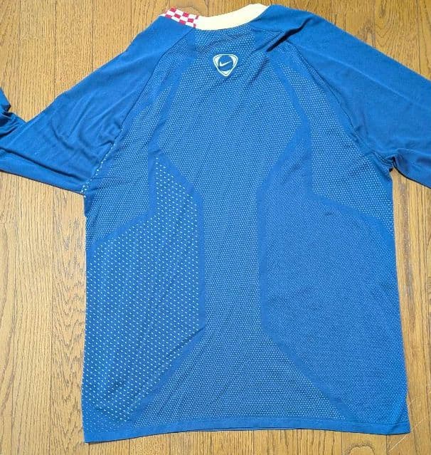 クロアチア代表 長袖プラクティスシャツ　XL 選手用