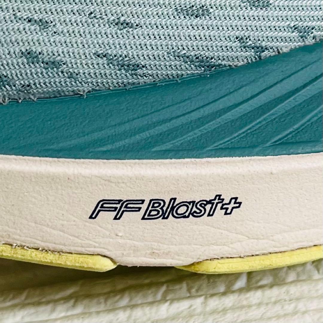 【美品】ASICS NOVABLAST4 27cm ランニングシューズ