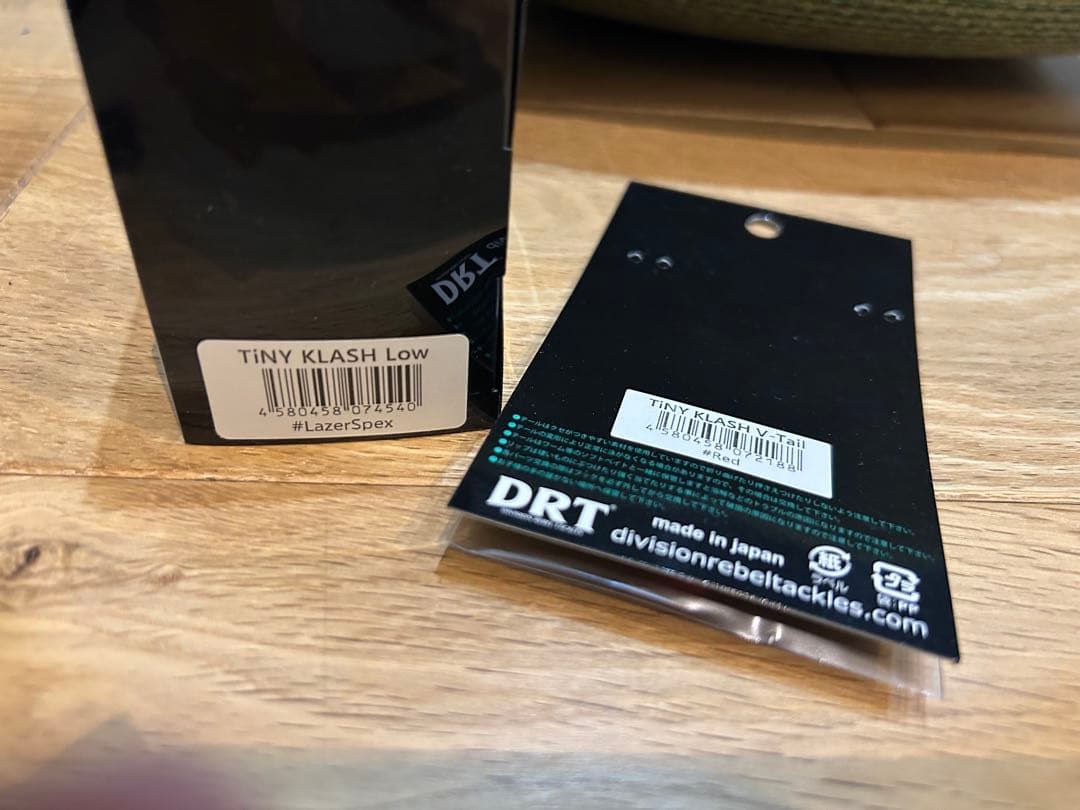 ★DRTタイニークラッシュ　lazer spex ★新品未使用品　V-テイル付き