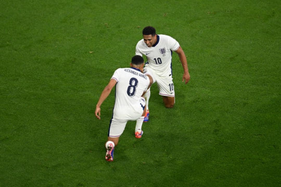 ベリンガム　ユニフォーム　イングランド代表　EURO 2024（H）