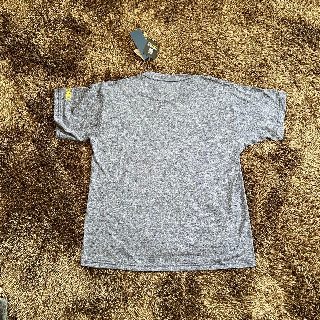 新品未使用タグ付き　YONEX ヨネックス　テニスウェア　半袖Tシャツ　ロゴ入り