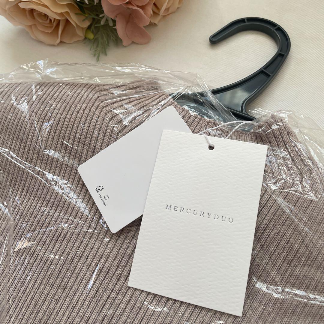 新品タグ付き MERCURYDUO♡レイヤード花柄ニットドッキングワンピース♡S