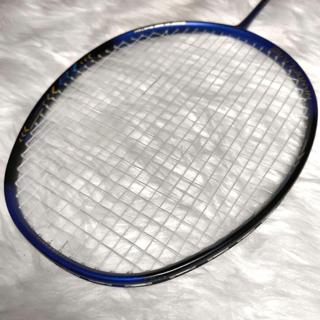 美品 YONEX バドミントンラケットNANOFLARE 200