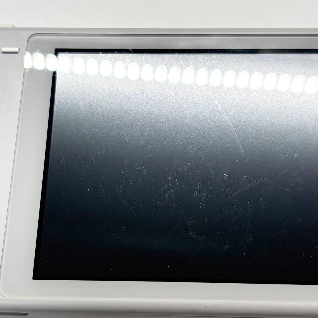 【完品☆】任天堂 Switch Lite ザシアン ザマゼンタ 動作確認済み