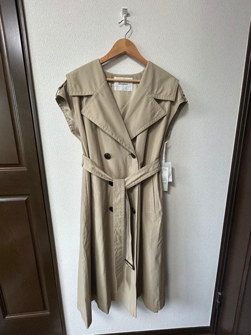 ボディGRACE CONTINENTAL/ドルマンワンピースベスト新品