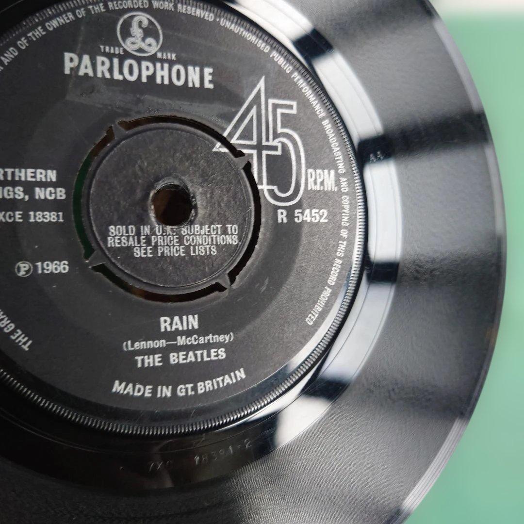 UK盤THE BEATLES Paperback Writer / Rain
