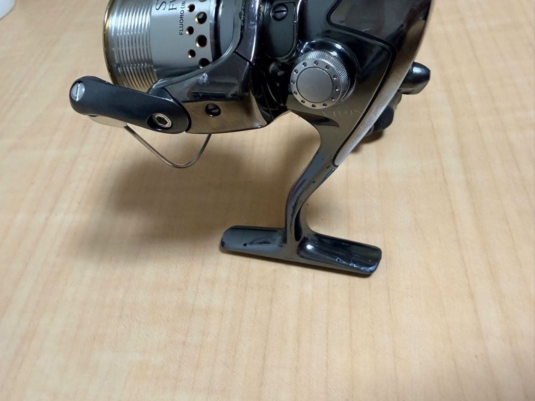 STELLA FW2500S スピニングリール
