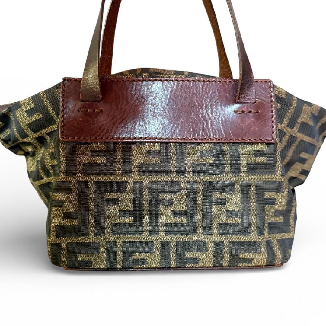 FENDI フェンディ ズッカ柄 ミニハンド ハンドバッグ
