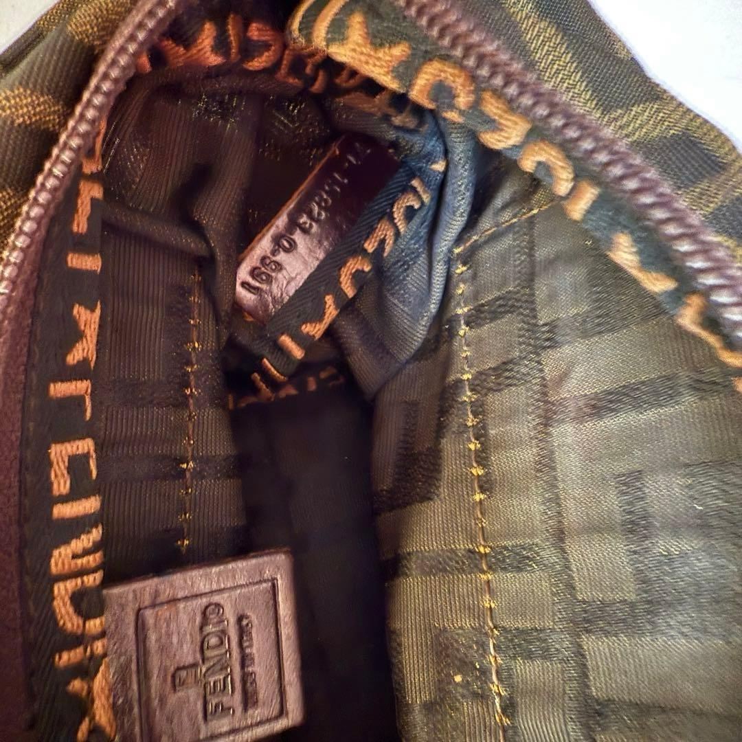 FENDI フェンディ ズッカ柄 ミニハンド ハンドバッグ