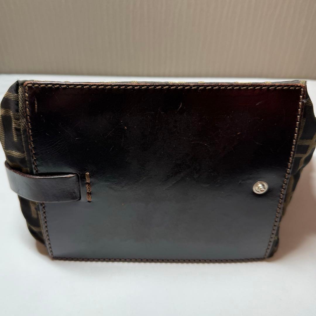 FENDI フェンディ ズッカ柄 ミニハンド ハンドバッグ