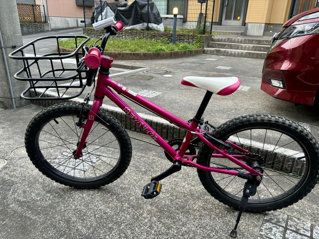 美品ヨツバサイクル 20インチ カゴ付 クリスタルピンク 軽量 横浜市直接引取