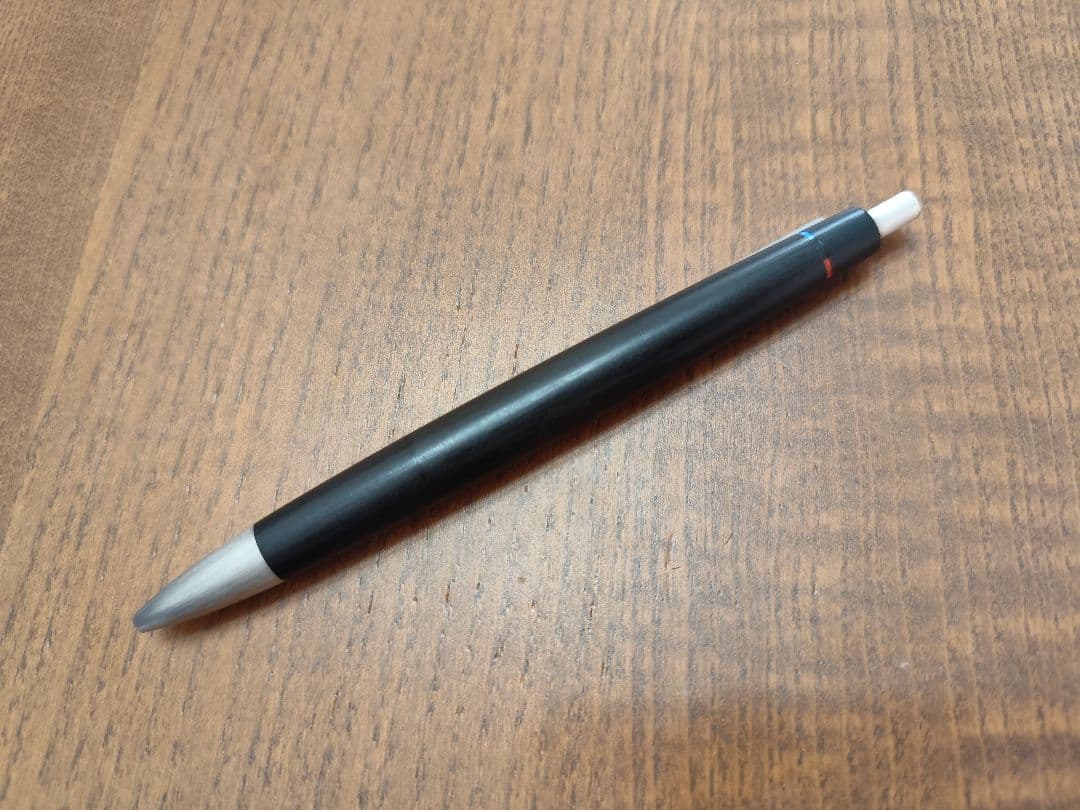 美品　LAMY2000 4色ボールペン　　検索　ロットリング600　lamy