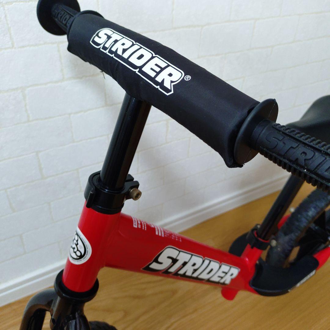 STRIDERスポーツ バランスバイク 赤 12インチと専用バイクスタンド
