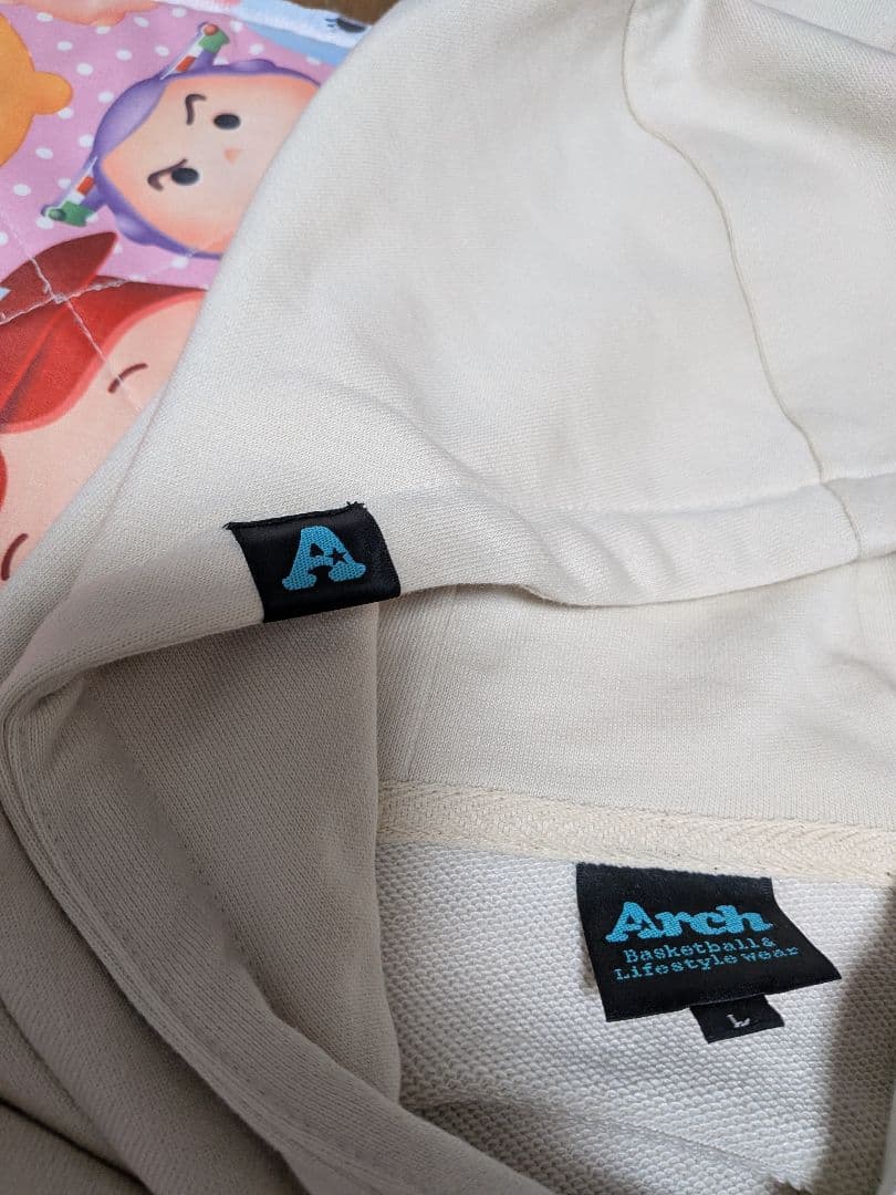 Arch パーカー Lサイズ
