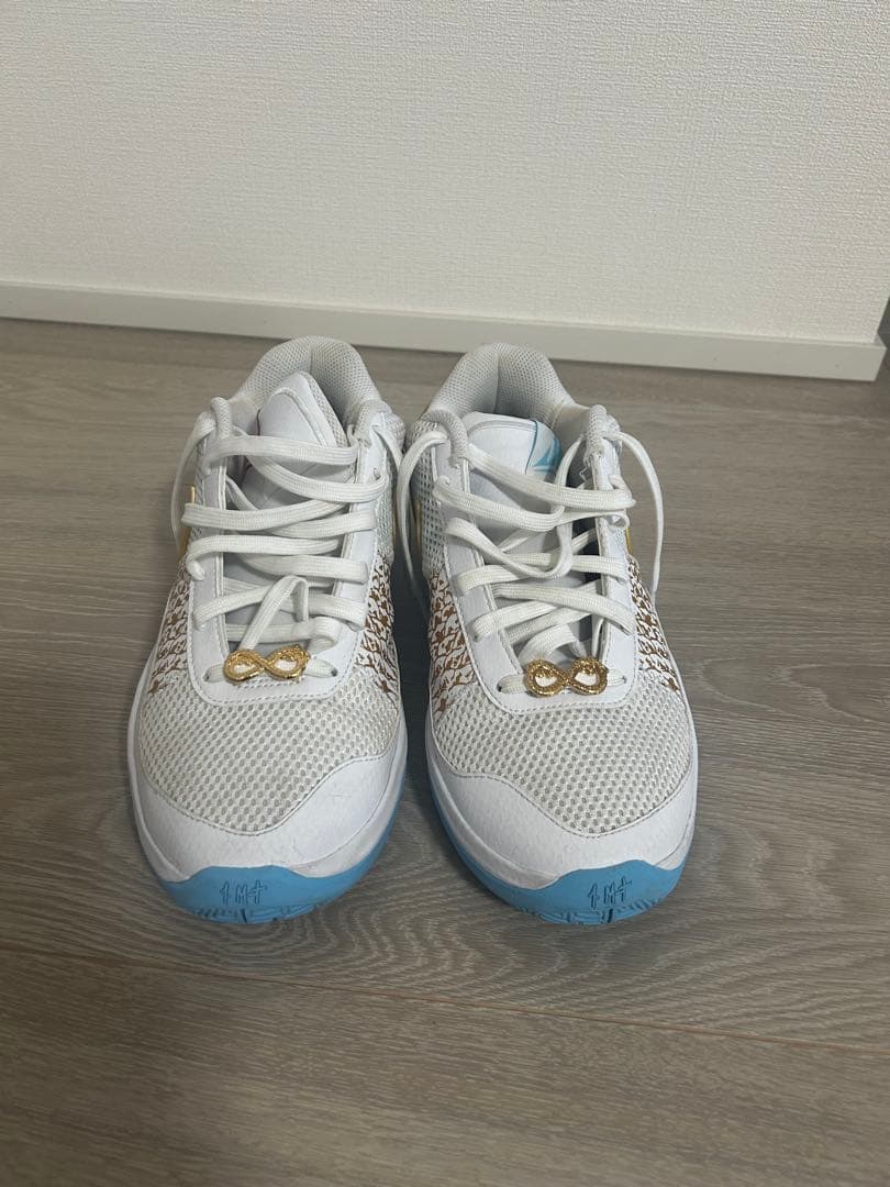 NIKE JA1 ナイキ ジャ1