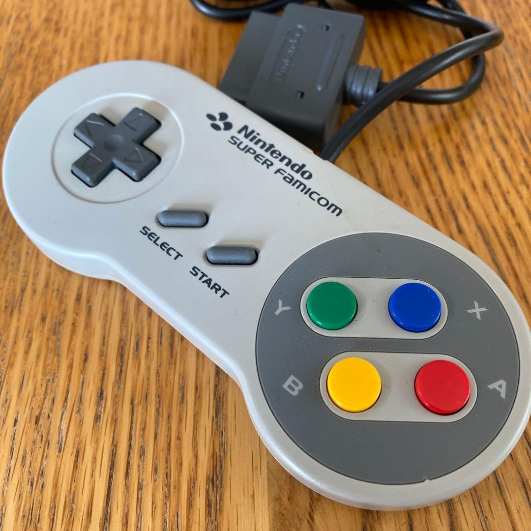 【美品】Nintendo SHVC-001 スーパーファミコン　本体