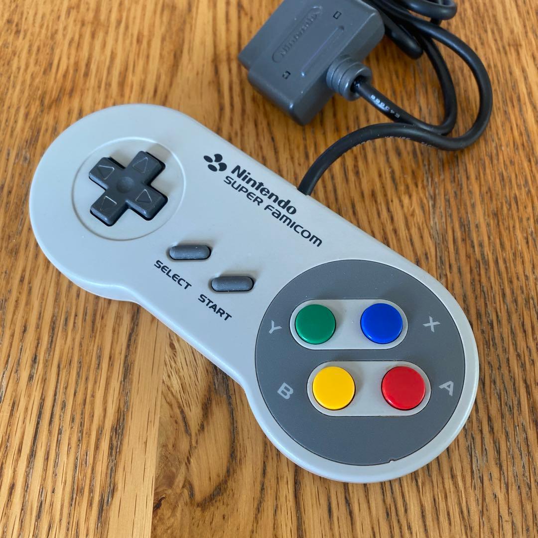 【美品】Nintendo SHVC-001 スーパーファミコン　本体