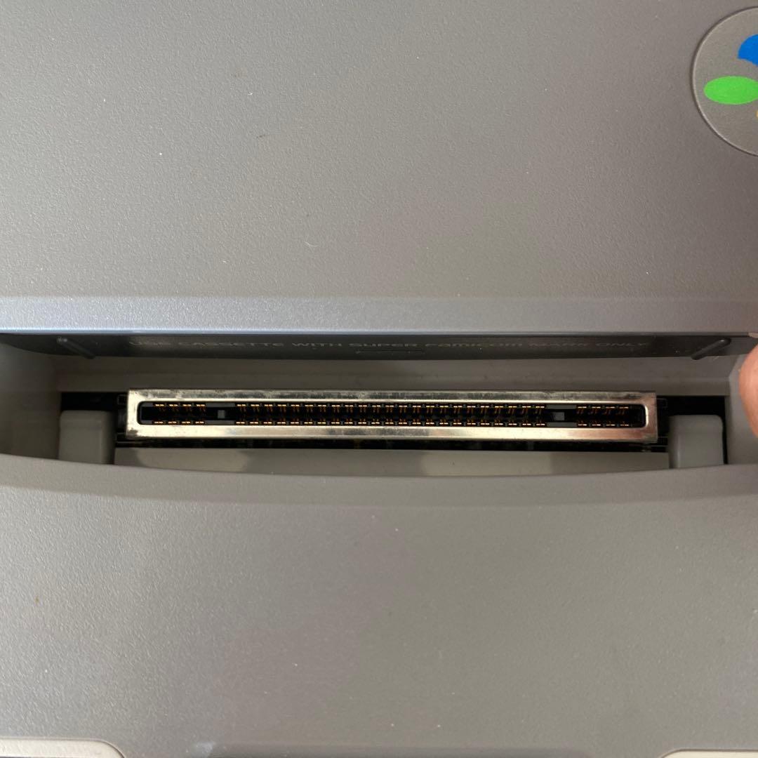 【美品】Nintendo SHVC-001 スーパーファミコン　本体