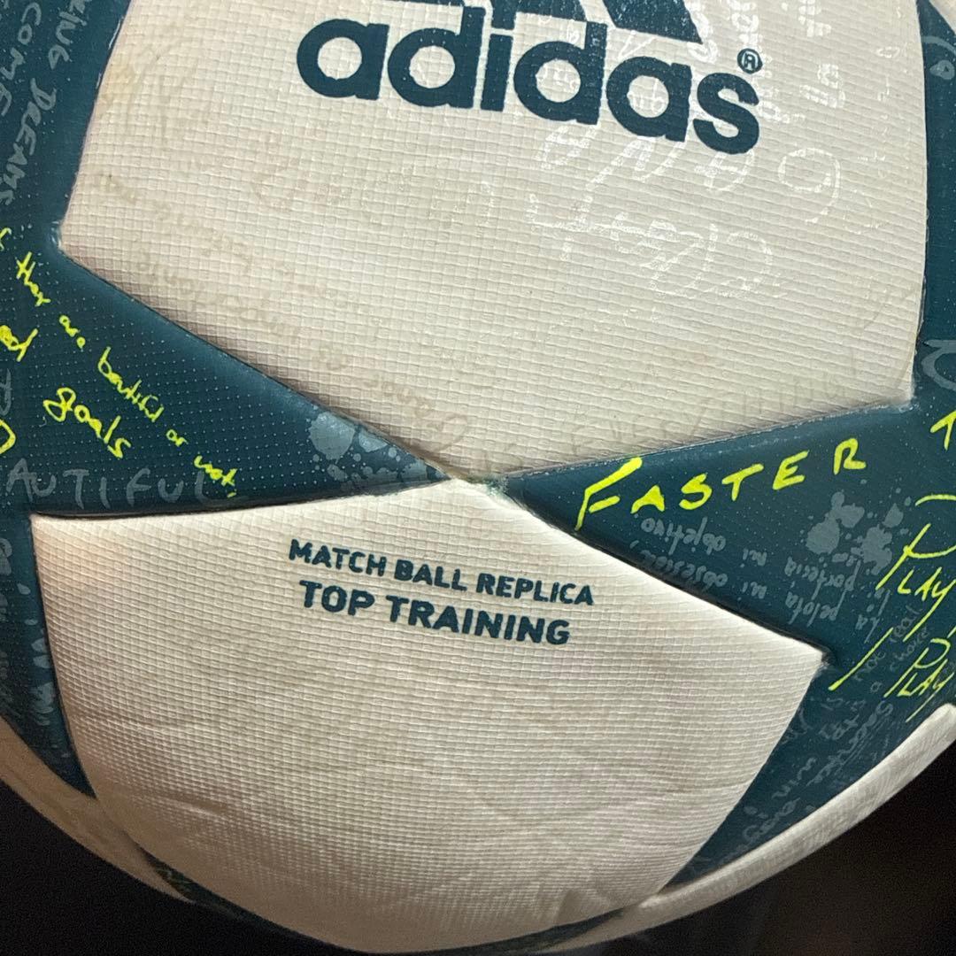 adidas UEFA Champions League サッカーボール5号