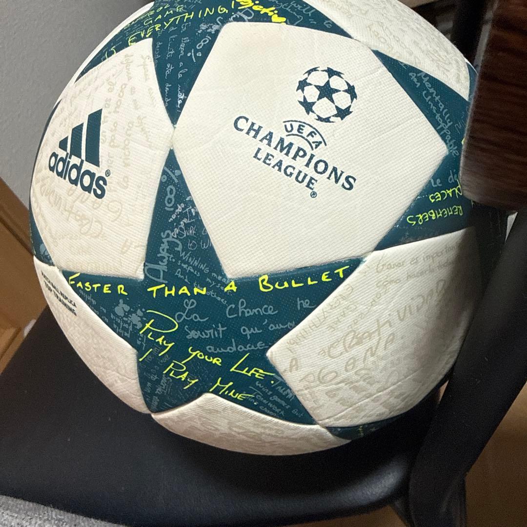 adidas UEFA Champions League サッカーボール5号