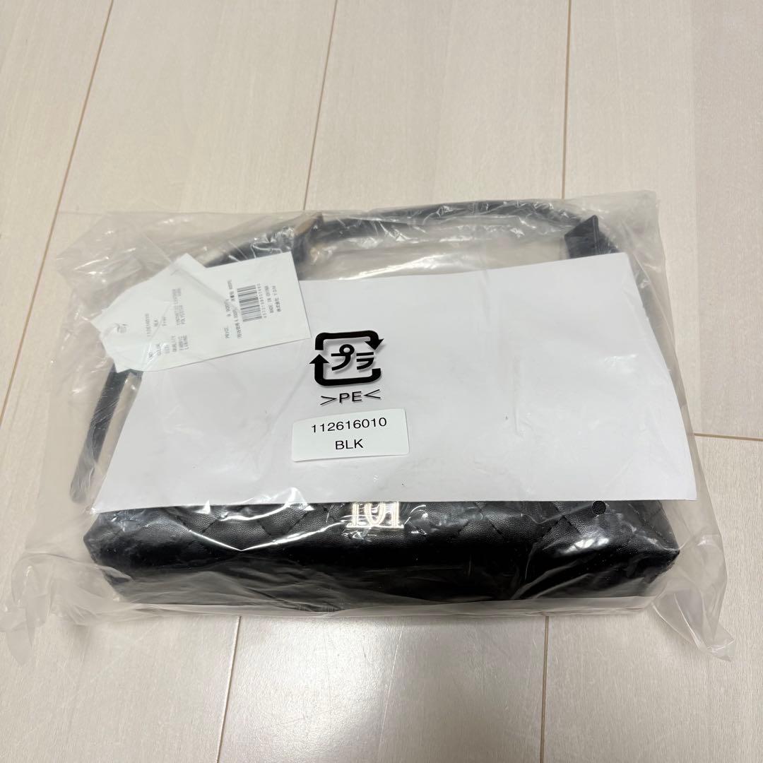 え*む様 Darich ダーリッチ キルティングチェーンハンドミニバッグ ブラッ