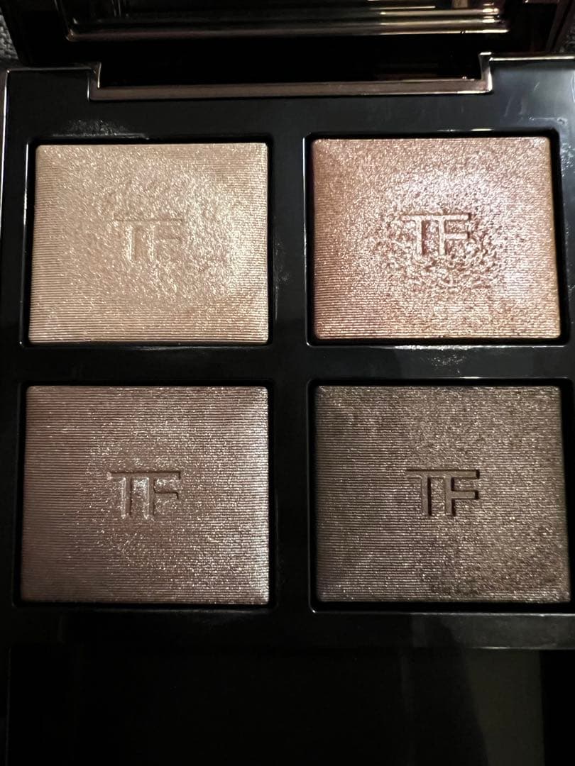 【TOM FORD】 【美品】 アイカラークォード 3A ヌードディップ