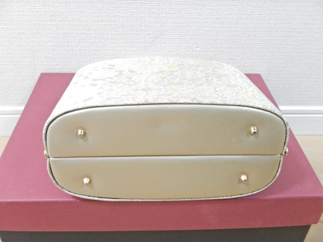 う*ふ様 【未使用】フォーマル 和装 草履 ハンドバッグセット