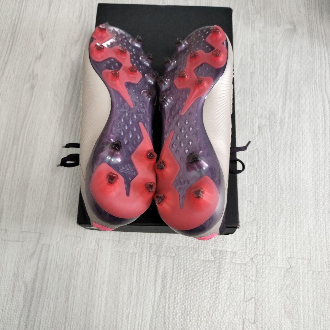 サッカースパイク　Predatorelite　AG 26.5㌢