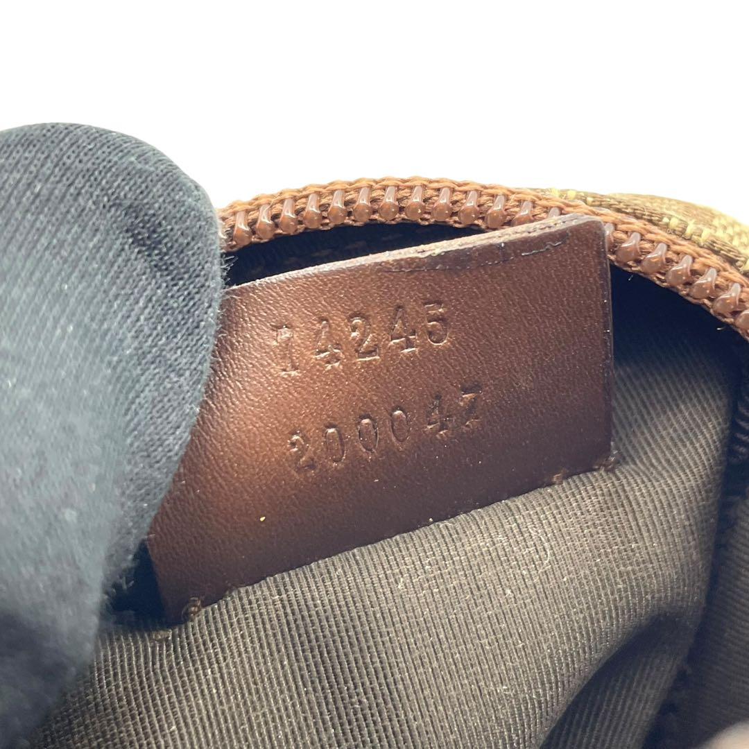 良品　GUCCI グッチ　m3 GGキャンバス　シガレットケース　タバコ入れ　茶
