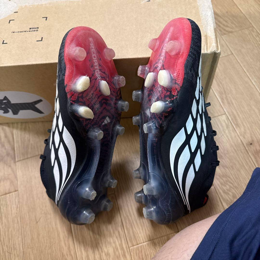 adidas サッカーシューズ・スパイク プレデターHG AG