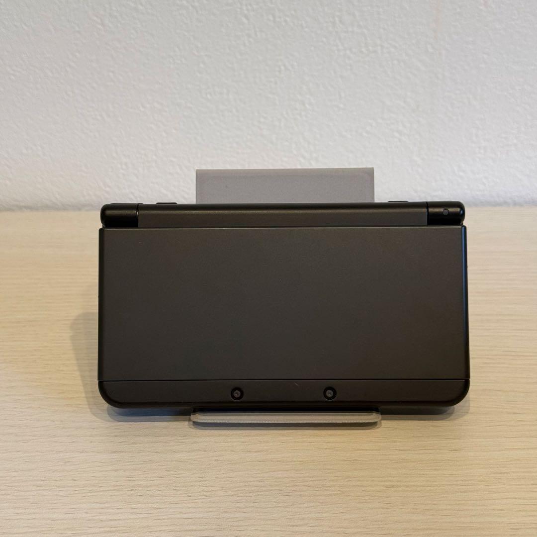 New ニンテンドー3DS ブラック 箱付き 3-025
