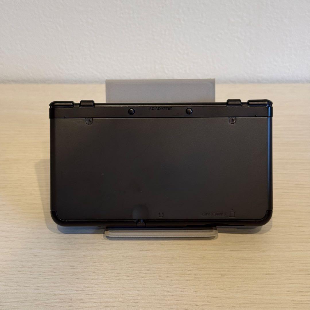 New ニンテンドー3DS ブラック 箱付き 3-025