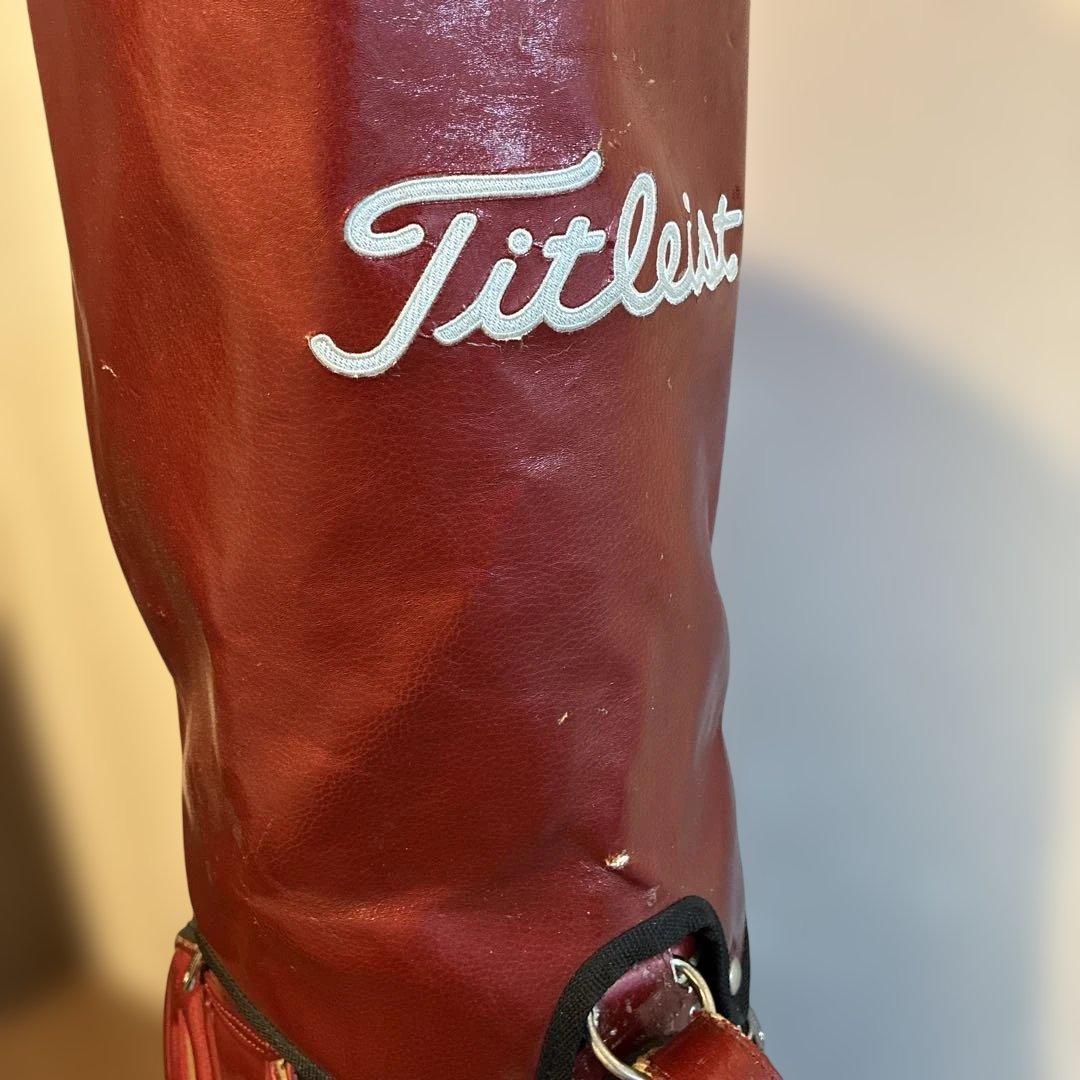 Titleist 赤 キャディバッグ フード付き（限定品、アスリートモデル）