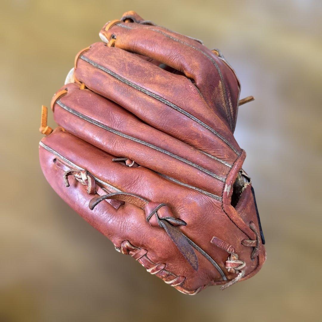 ふ*ん様 MizunoPro オーダー グローブ　投手用（甲子園で使用）ボール付