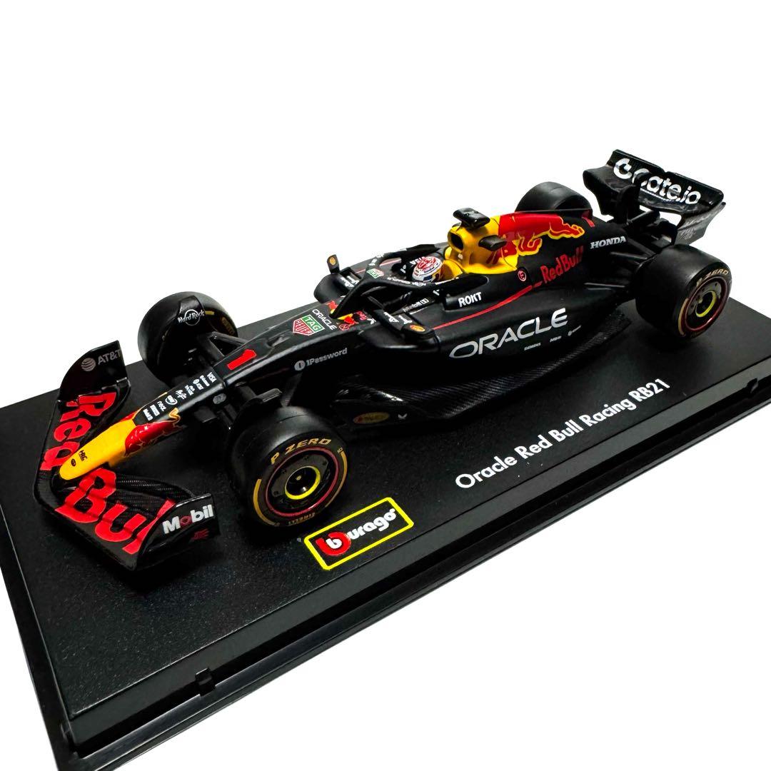 【専用】ブラーゴ レッドブル RB21 ケース付 フェルスタッペン 2台セット