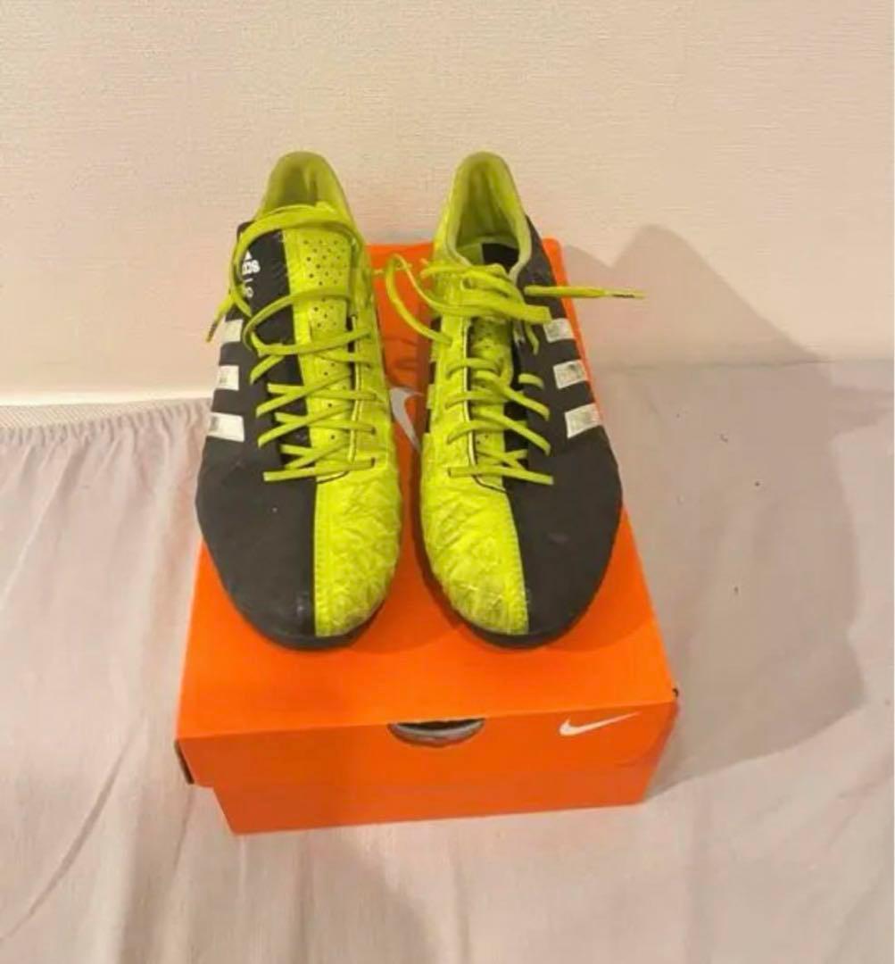 【激レア】　アディダス　サッカースパイク　パティーク11プロ FG SL