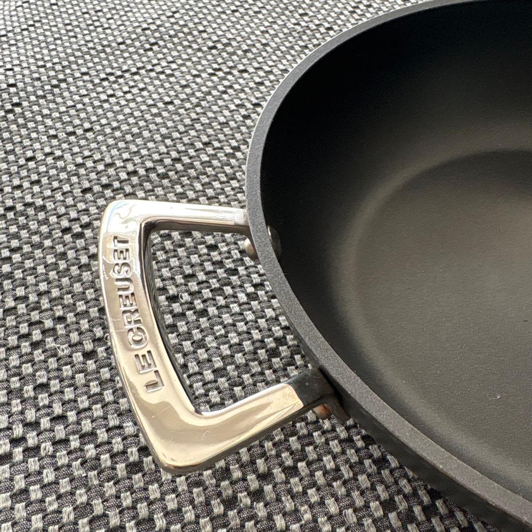 【廃盤】LE CREUSET 両手鍋 24cm ガラス蓋付き