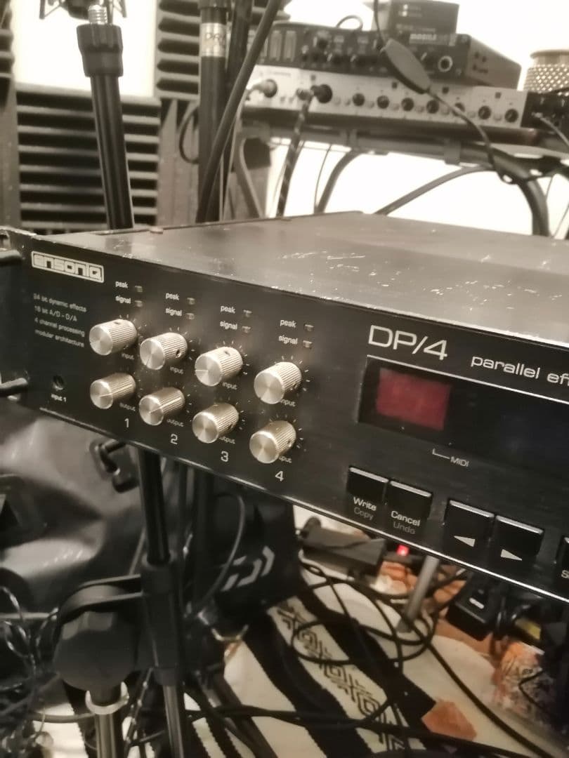ENSONIQ DP/4 中古　完動品