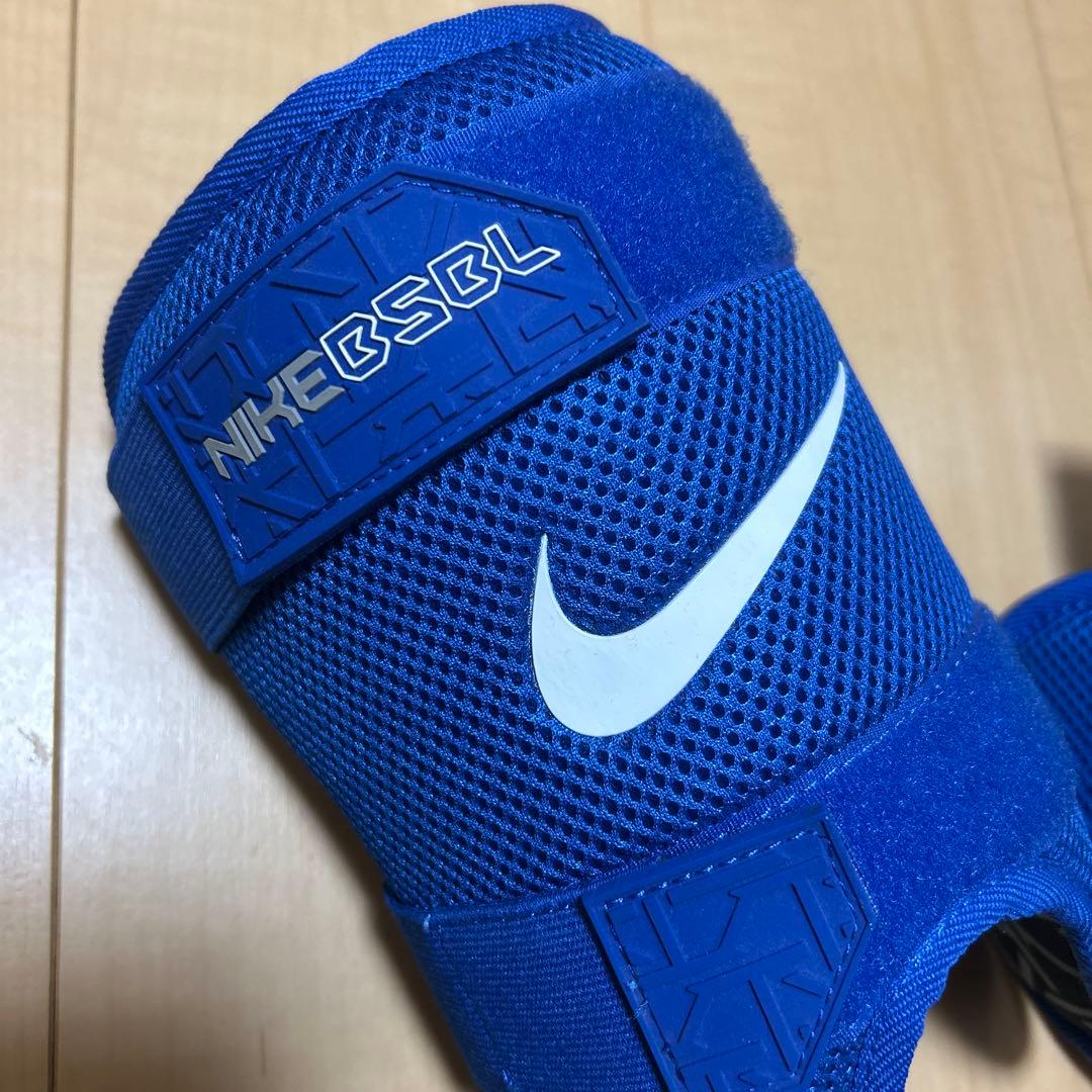 Nike フットガード ブルー