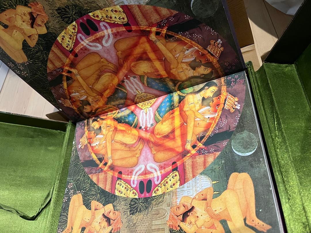 洋書 KAMASUTRA