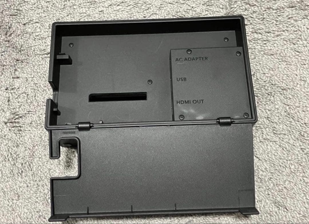 ほぼ新品！Nintendo Switch グレー 付属品全部込、おまけ付き！