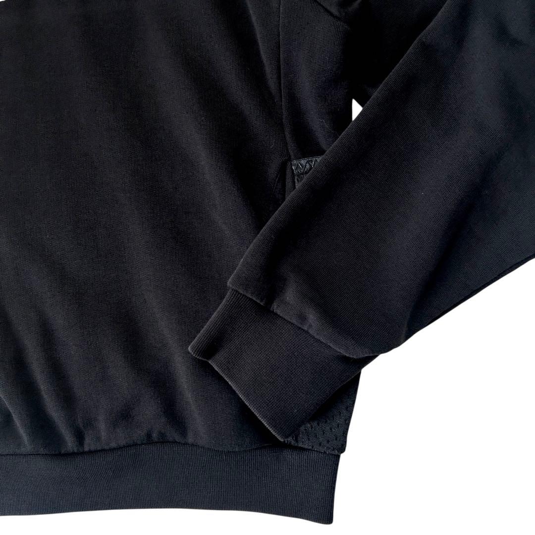 【美品】MONCLER モンクレール　パーカー　ユニセックス　黒　認証タグ有り