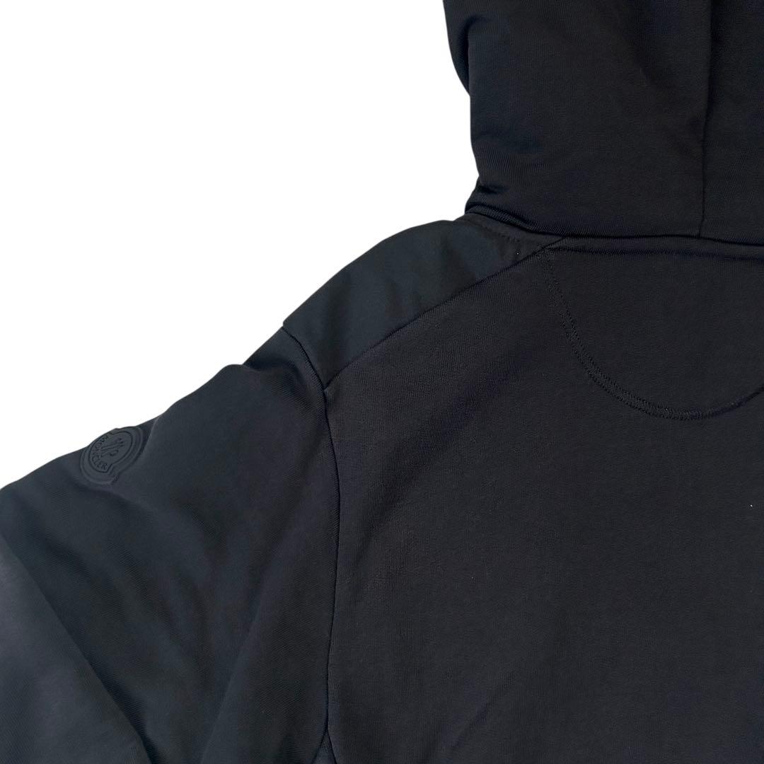 【美品】MONCLER モンクレール　パーカー　ユニセックス　黒　認証タグ有り