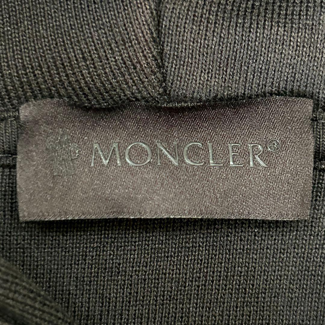 【美品】MONCLER モンクレール　パーカー　ユニセックス　黒　認証タグ有り